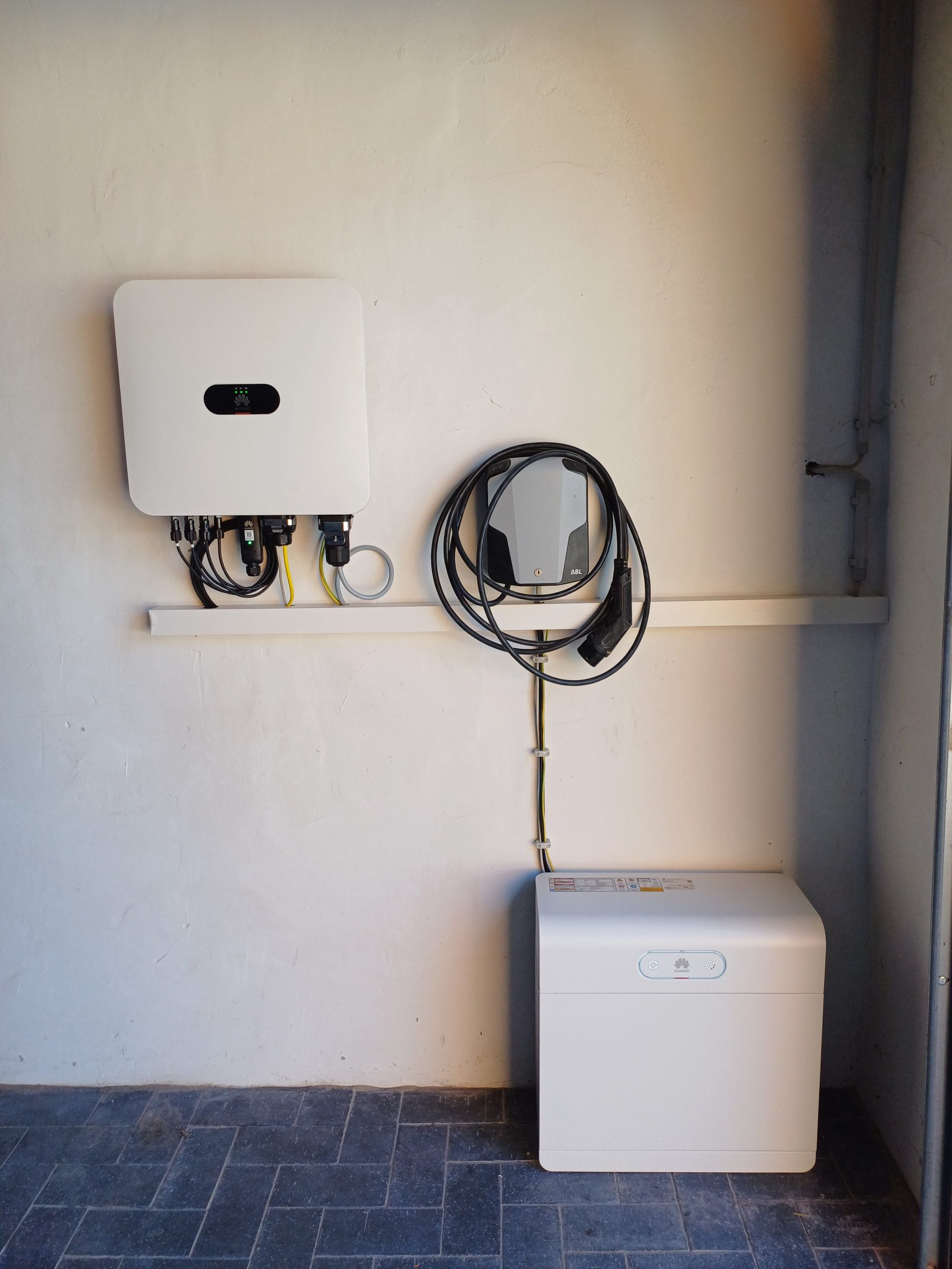 Photovoltaikanlage auf Dach in Magdeburg und Umgebung