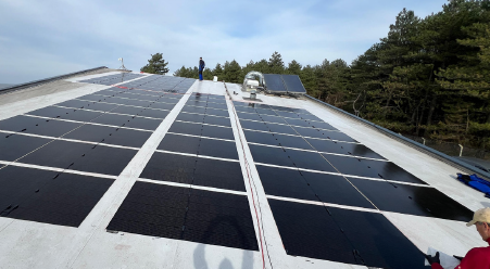 PV-Leichtsystem und Dachprüfung