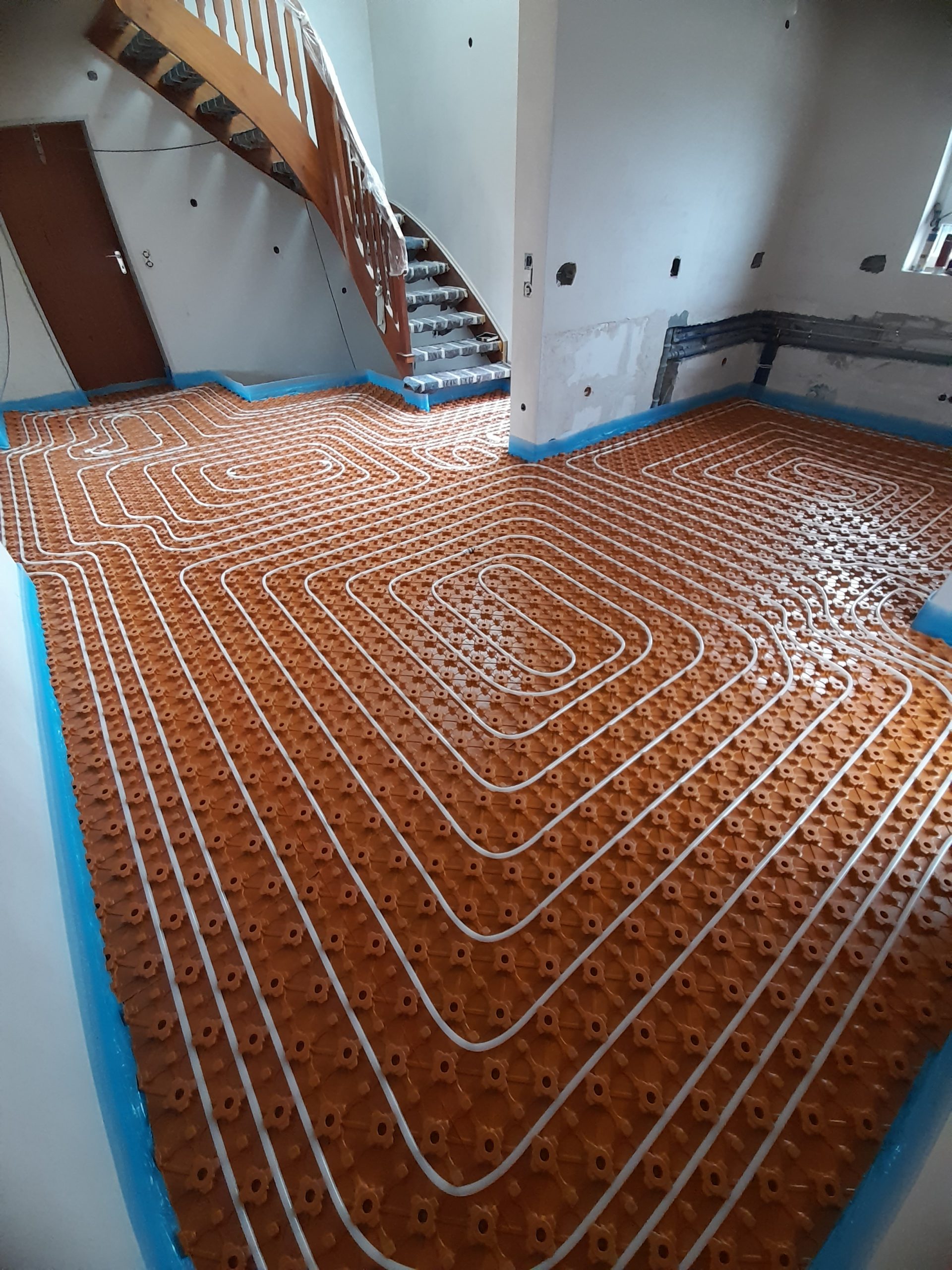 Fußbodenheizung Dünnschichtsystem für Altbau und Sanierung